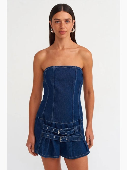 Mini abito in denim senza spalline con cintura dilvin - Kiabi Mini abito in denim senza spalline con cintura dilvin - Kiabi