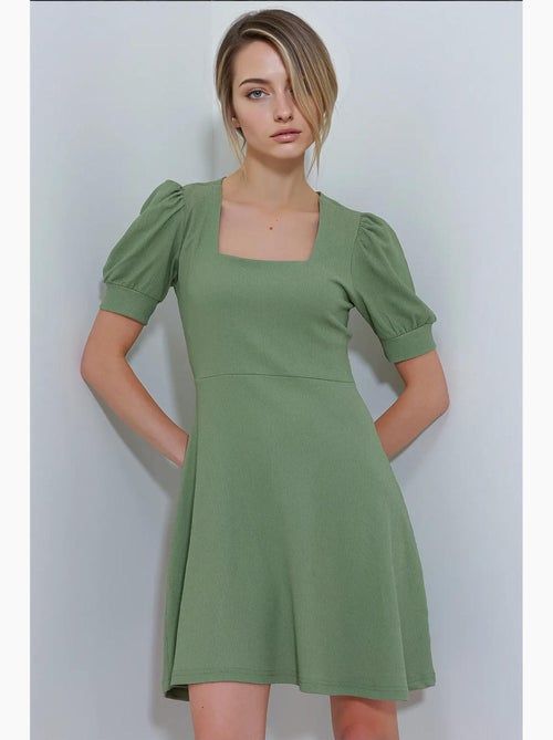 Mini abito in maglia con scollo quadrato in palissandro bdart - Kiabi