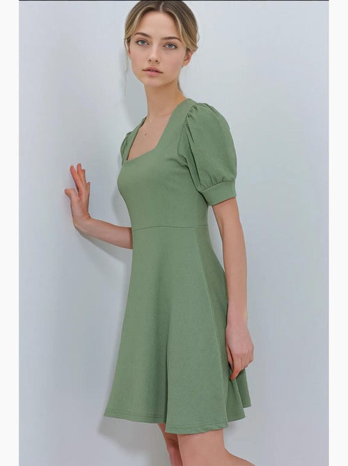 Mini abito in maglia con scollo quadrato in palissandro bdart - Kiabi