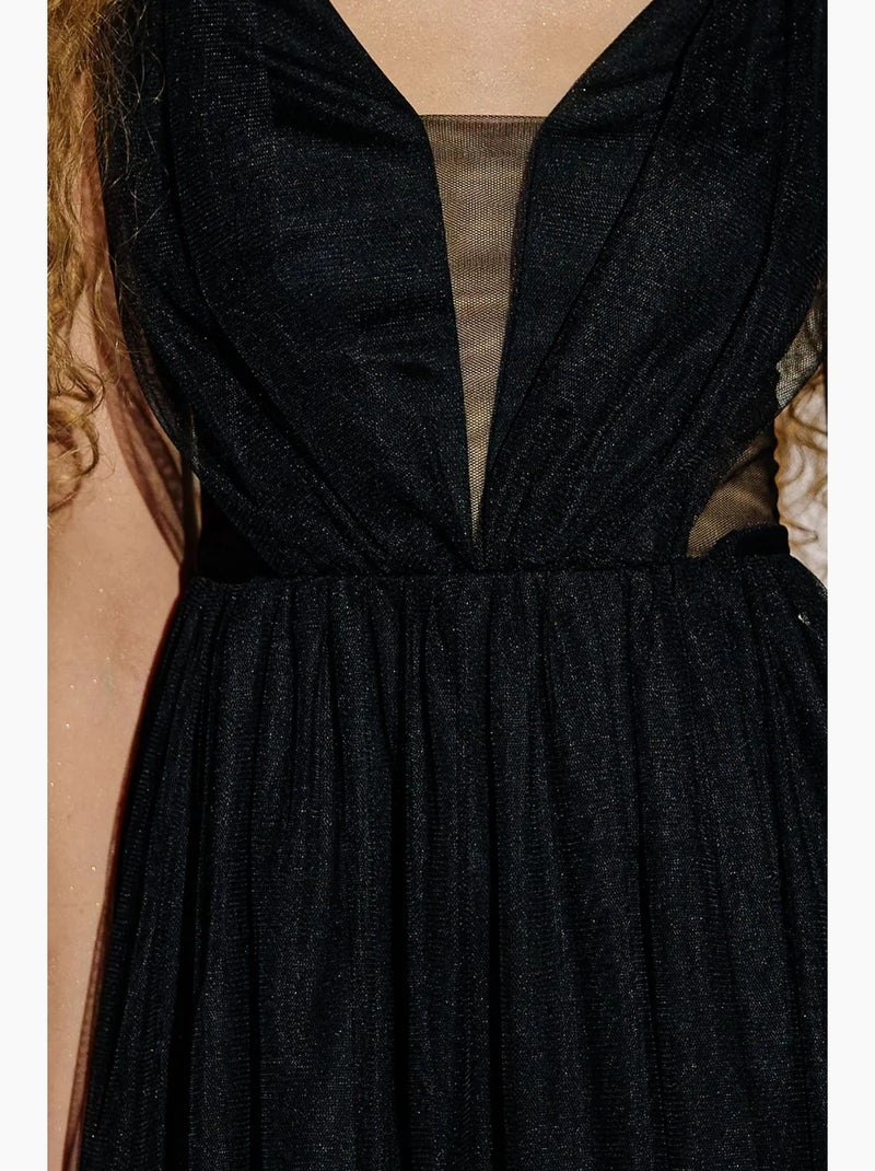 Mini abito skater in tulle con scollo a v e pannelli hiccup Nero - Kiabi