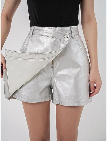 Mini skort in tessuto metallizzato a vita alta con chiusura a bottone bdart