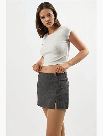 Minigonna-pantaloncino a righe con dettaglio spacco hiccup