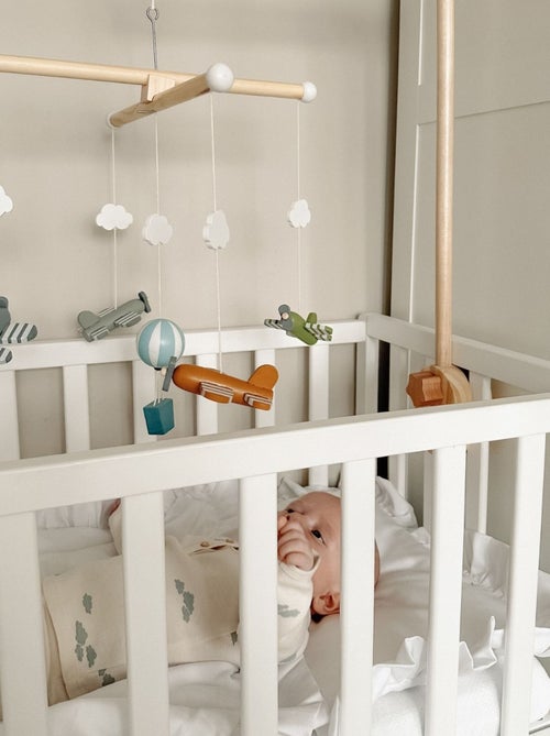 Mobile in legno aeroplani & mongolfiera | JaBaDaBaDo - Kiabi