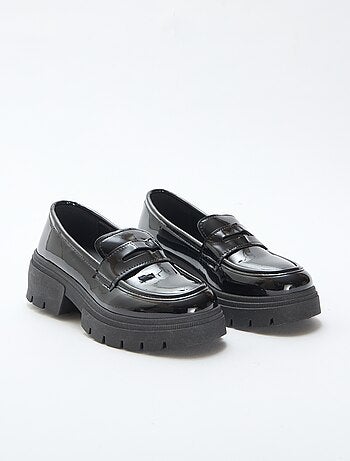 Mocassini verniciati con suola carrarmato