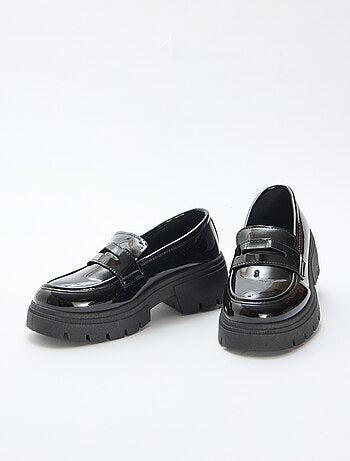 Mocassini verniciati con suola carrarmato