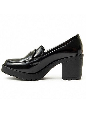 Mocassino Con Tacco Materiale Sintetico Montevita