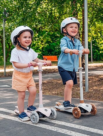 Monopattino per bambini LIONELO Jessy con casco - Ruote luminose - 3 ruote - Altezza regolabile
