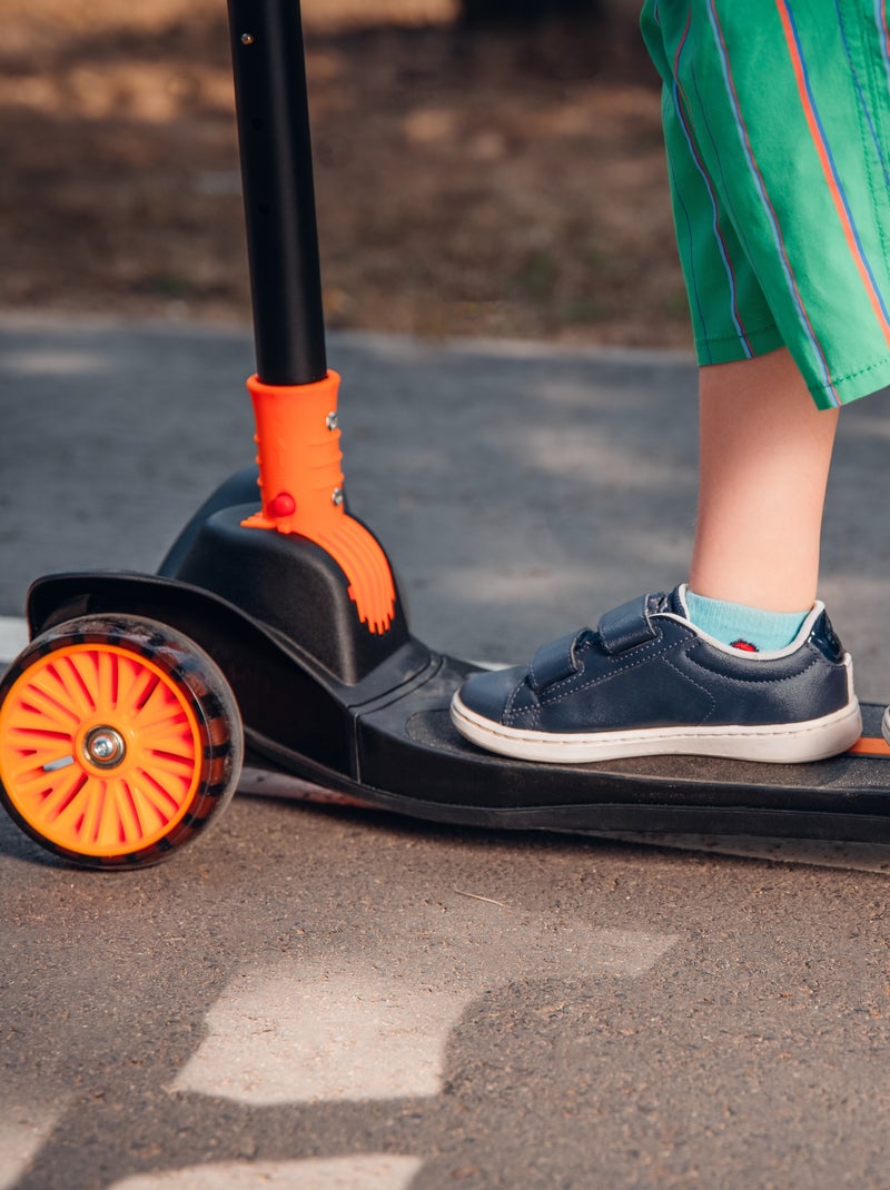 Monopattino per bambini LIONELO Timmy - 3 ruote - Cuscinetti LED - Altezza regolabile Nero Arancione - Kiabi