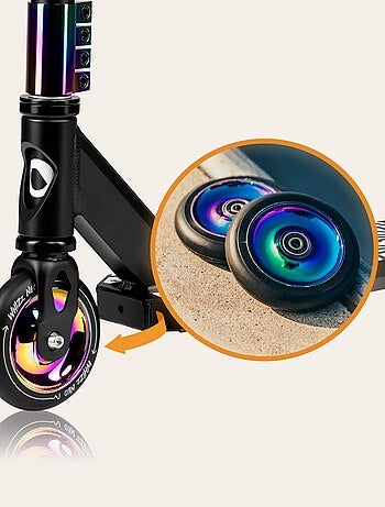 Monopattino Stunt LIONELO Whizz - Capacità 100 kg - Manubrio largo - Cuscinetti ABEC-9 - Nero
