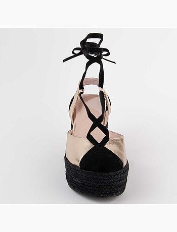 Montevita Wedge Sparto