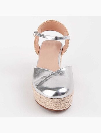 Montevita Wedge Sparto