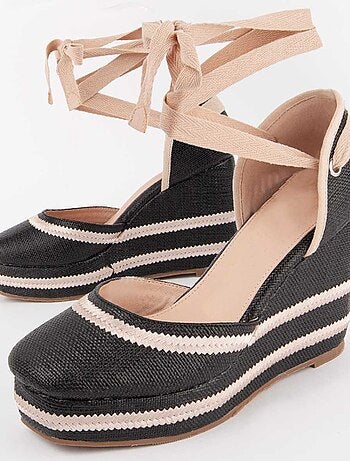 Montevita Wedge Sparto