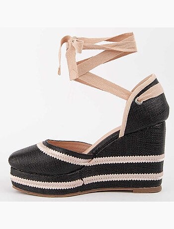 Montevita Wedge Sparto