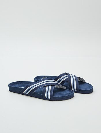 Mules con cinturini incrociati