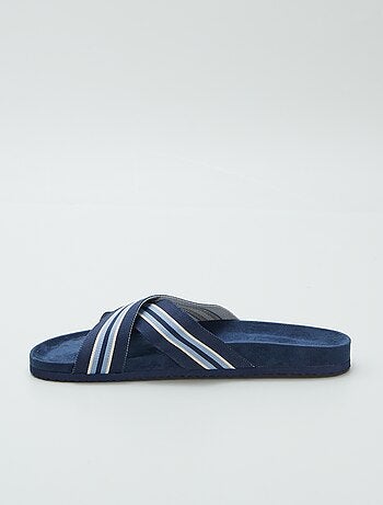 Mules con cinturini incrociati