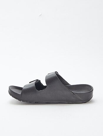 Mules con doppi cinturini in plastica preformata