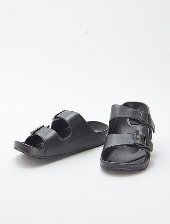 Mules con doppi cinturini in plastica preformata