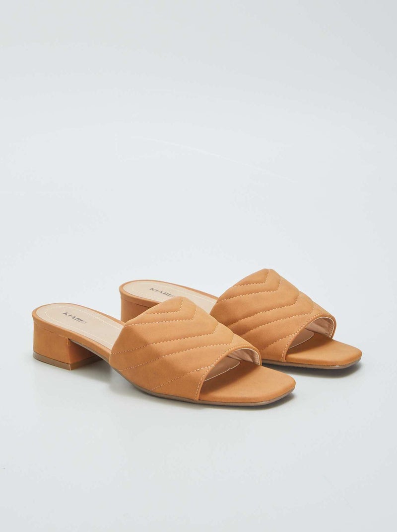 Mules con tacco e cinturino trapuntato MARRONE - Kiabi
