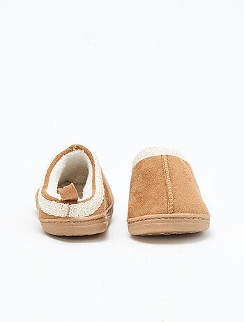 Mules in suedina con dettaglio