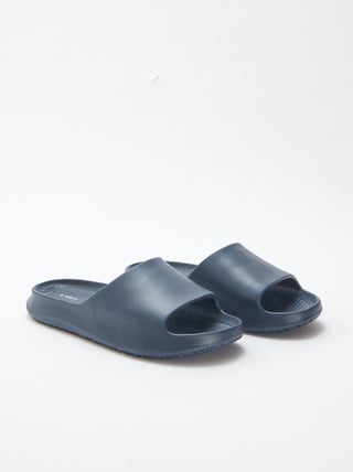 Mules piscina monoblocco