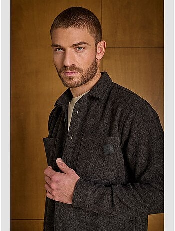 Nore camicia