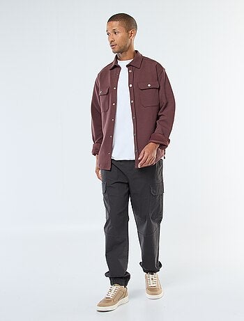 Overshirt con apertura con bottoni a pressione e 2 tasche sul petto