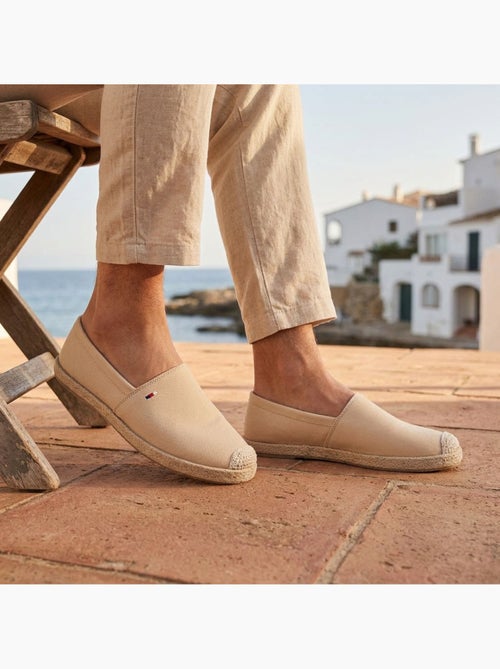 OZABI: eleganti espadrillas da uomo per l'estate, modello slip-on dallo stile chic e casual - Kiabi