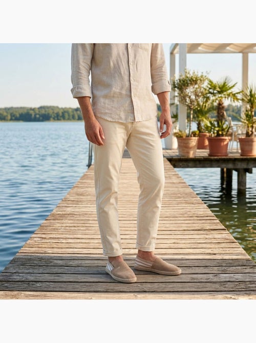 OZABI: eleganti espadrillas da uomo per l'estate, modello slip-on dallo stile chic e casual - Kiabi OZABI: eleganti espadrillas da uomo per l'estate, modello slip-on dallo stile chic e casual - Kiabi