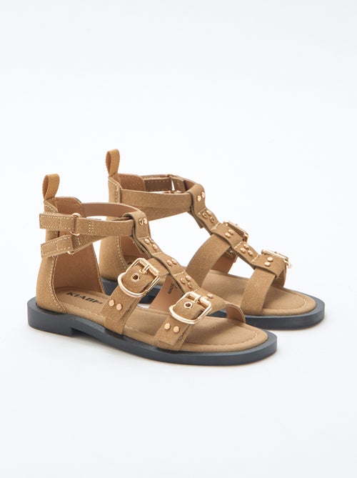 Paio di sandali bassi con listini borchiati - Kiabi