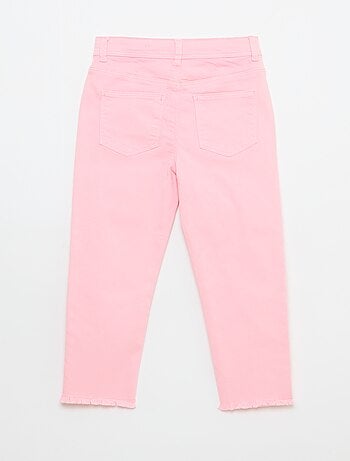 Pantacourt in denim con finiture a taglio vivo