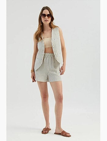 Pantaloncini a righe con vita alta elasticizzata