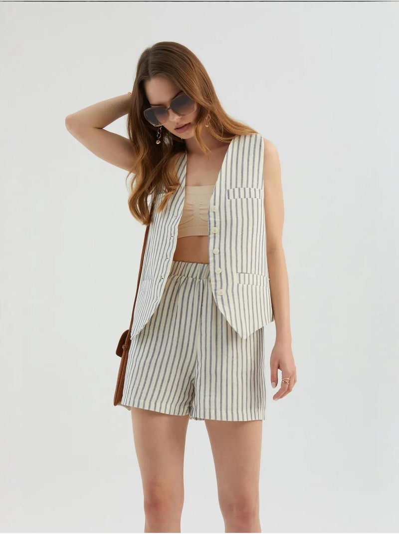 Pantaloncini a righe con vita alta elasticizzata Beige naturale - Kiabi