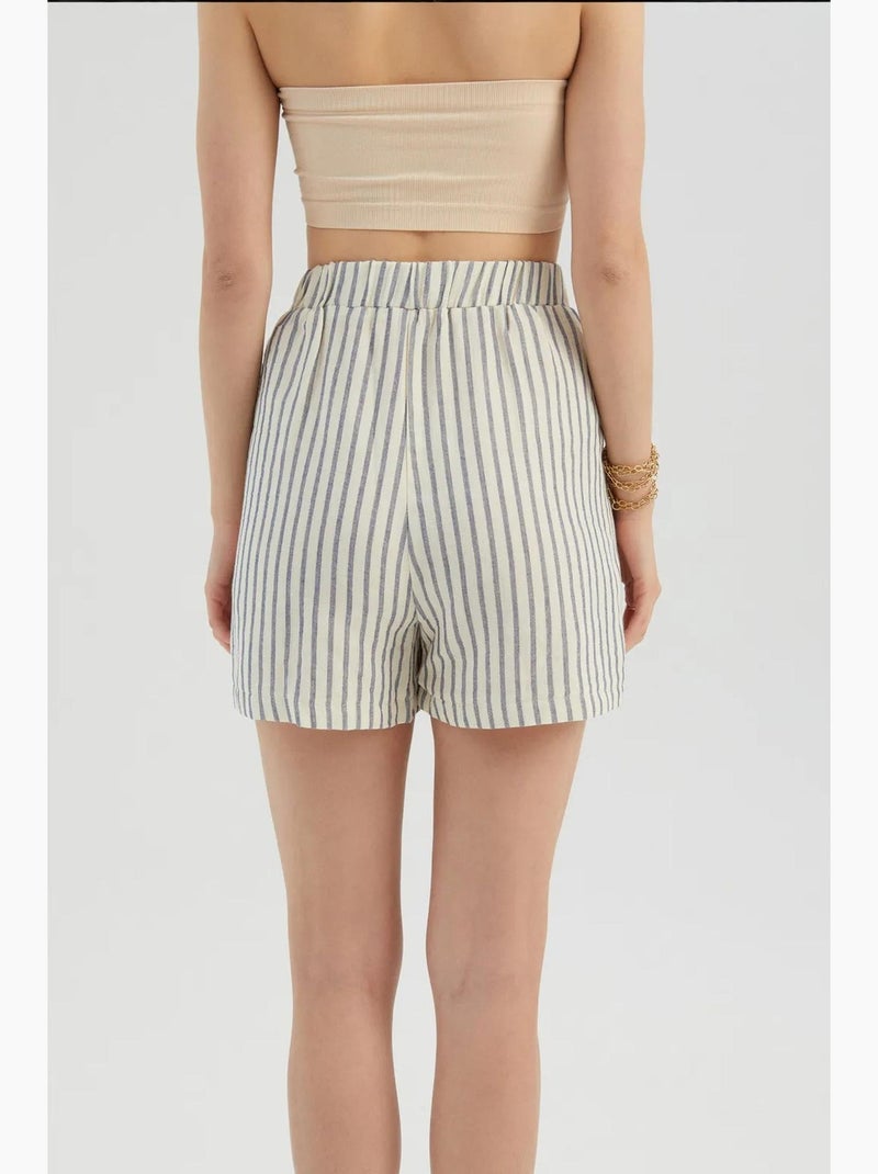 Pantaloncini a righe con vita alta elasticizzata hiccup Beige naturale - Kiabi