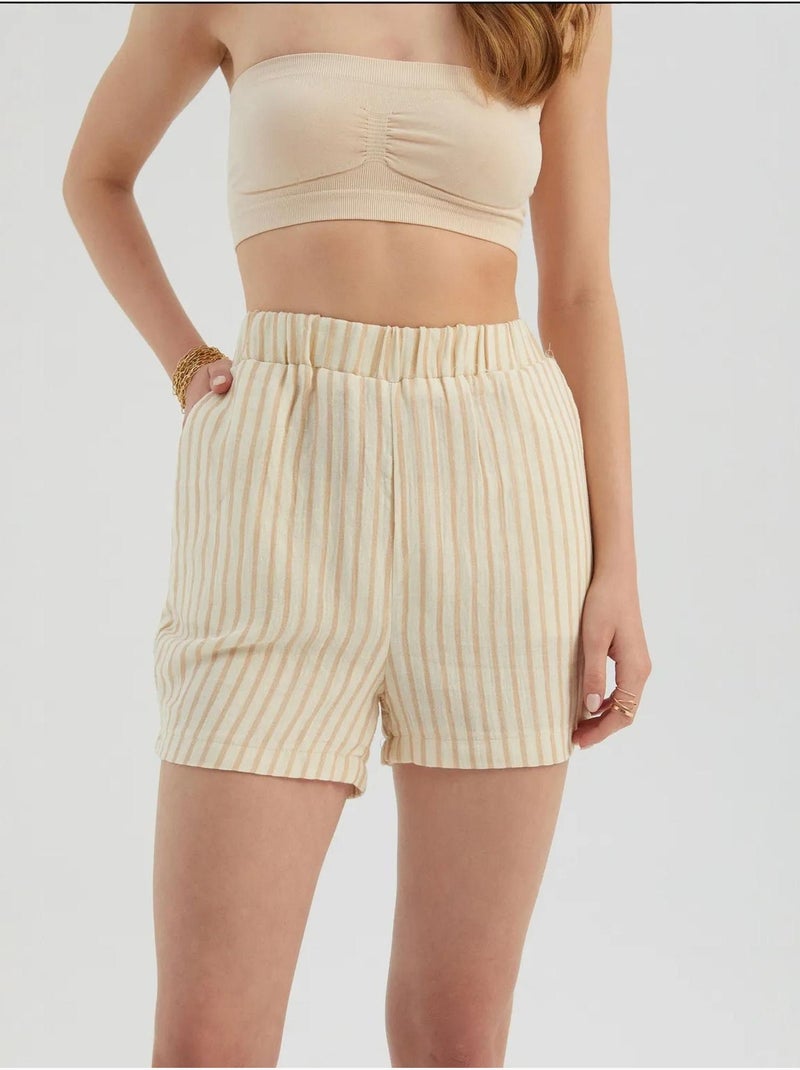 Pantaloncini a righe con vita alta elasticizzata Marrone - Kiabi