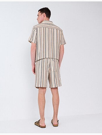 Pantaloncini a righe, mo fashion