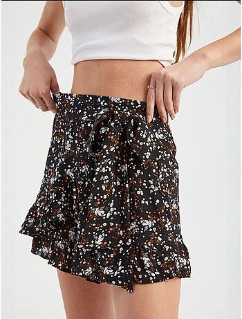 Pantaloncini a vita alta floreali con dettaglio cintura hiccup