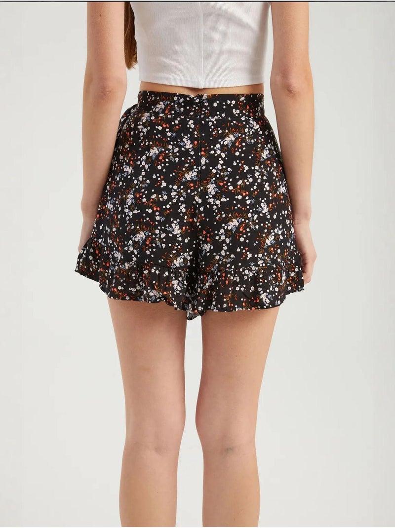 Pantaloncini a vita alta floreali con dettaglio cintura hiccup Nero - Kiabi
