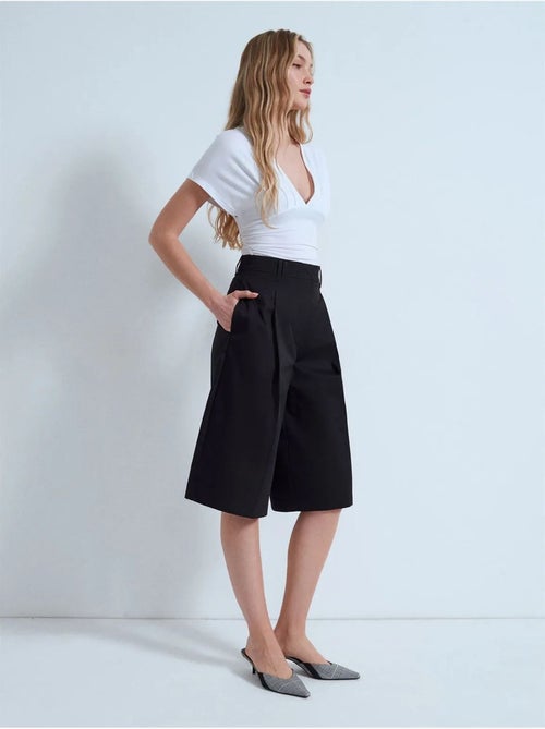 Pantaloncini capri in popeline di cotone a vita alta dilvin - Kiabi Pantaloncini capri in popeline di cotone a vita alta dilvin - Kiabi