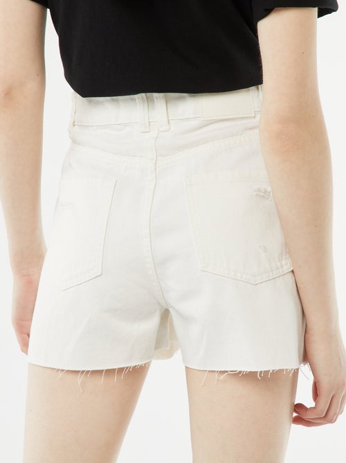 Pantaloncini in jeans con strappi e orli a vivo - Kiabi