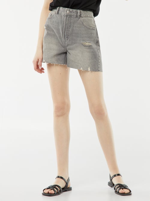 Pantaloncini in jeans con strappi e orli a vivo - Kiabi