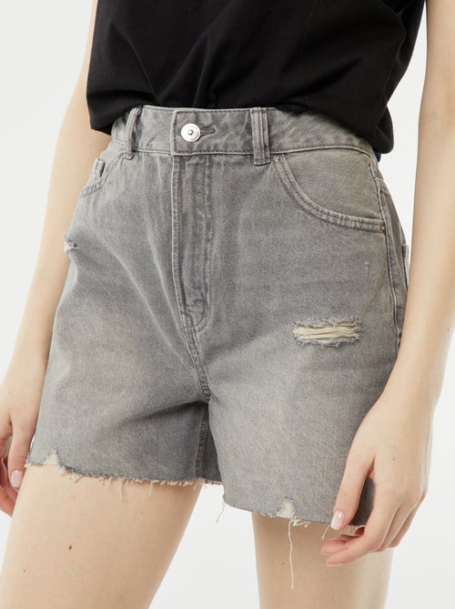 Pantaloncini in jeans con strappi e orli a vivo - Kiabi