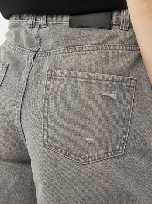 Pantaloncini in jeans con strappi e orli a vivo - Kiabi