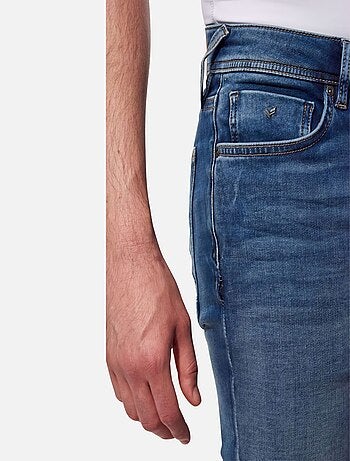 Pantaloncini in jeans scuro da uomo Kaporal ELIXE