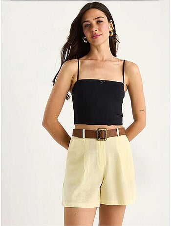 Pantaloncini in lino sottile con cintura e tasche lucci