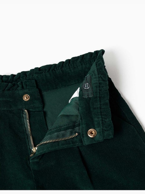 Pantaloncini in velluto a coste con pieghe frontali - Kiabi