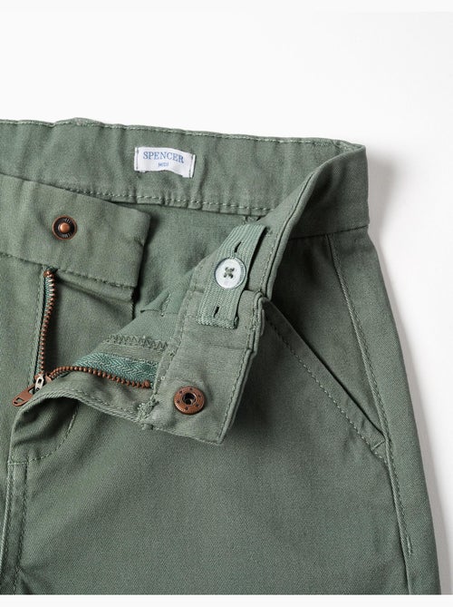 Pantaloncini midi in twill con tasche - Kiabi