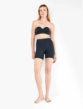 pantaloncini modellanti e avvolgenti in tessuto microfibra