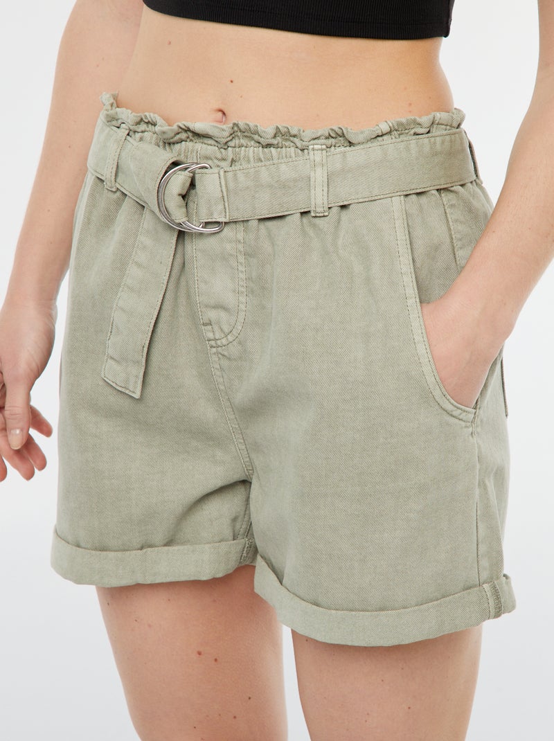 Pantaloncini paperbag con cintura VERDE - Kiabi