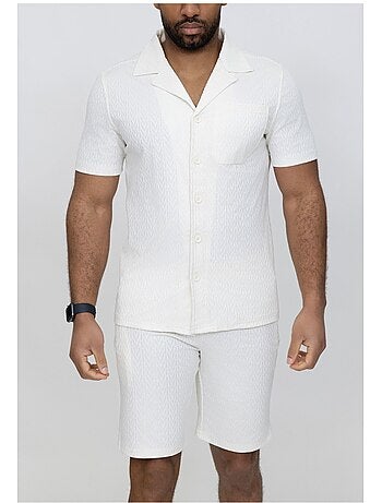 Pantaloncini, set di camicie Kebello