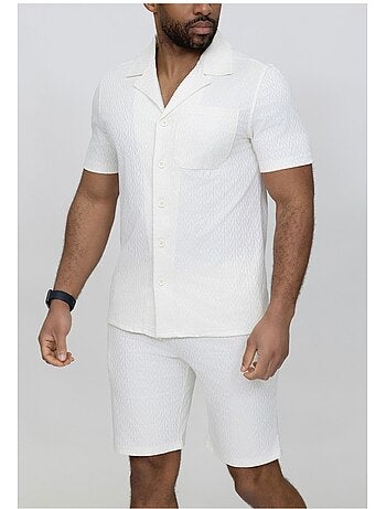 Pantaloncini, set di camicie Kebello